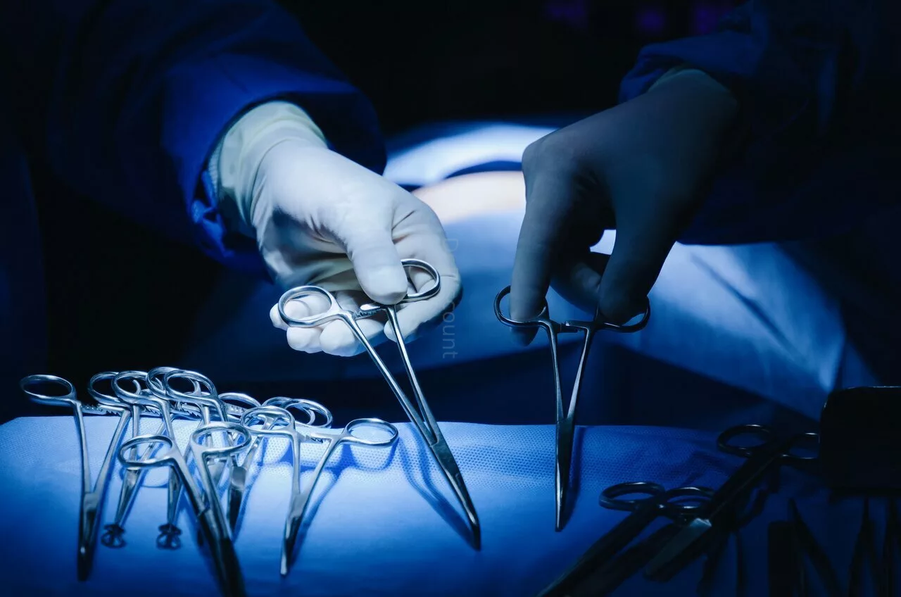 Наборы инструментов для пластической хирургии